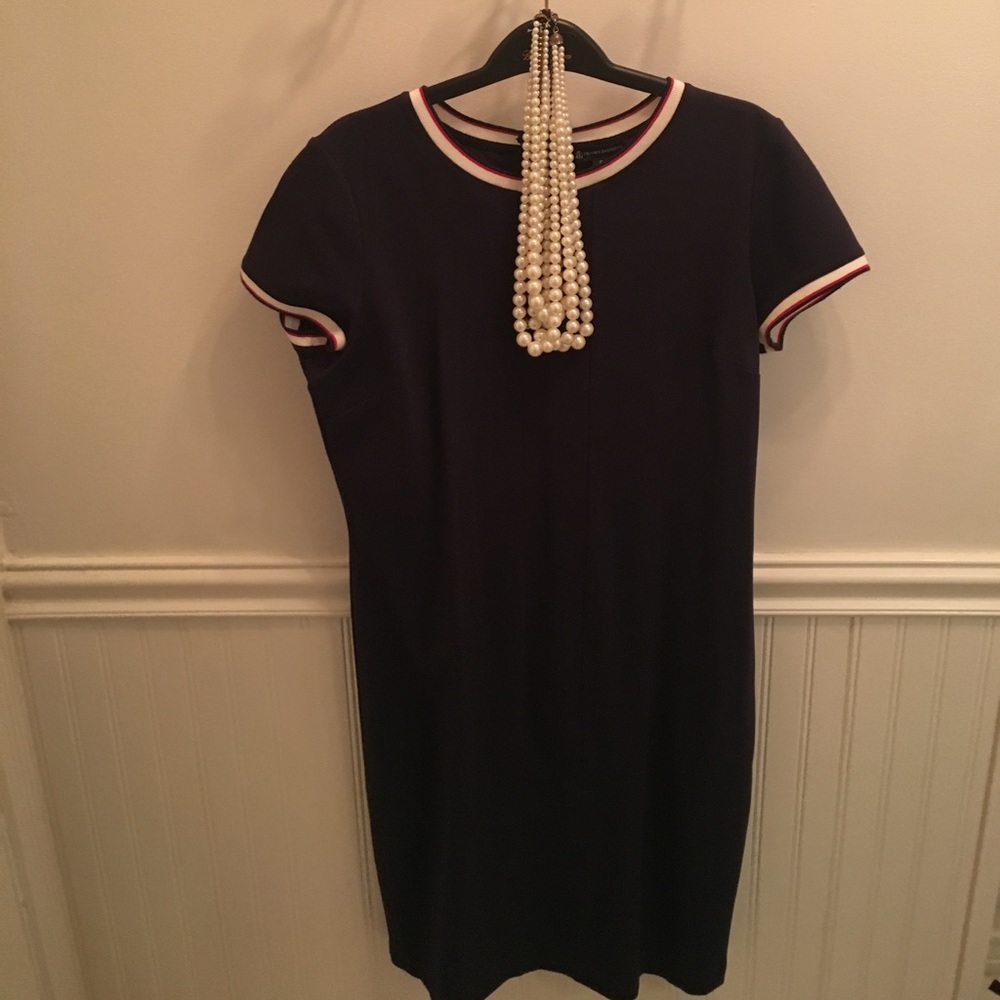 Brooks Brothers Size 8 Navy Blue dress