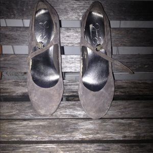 Jessica Simpsons Grey suede wedge heel