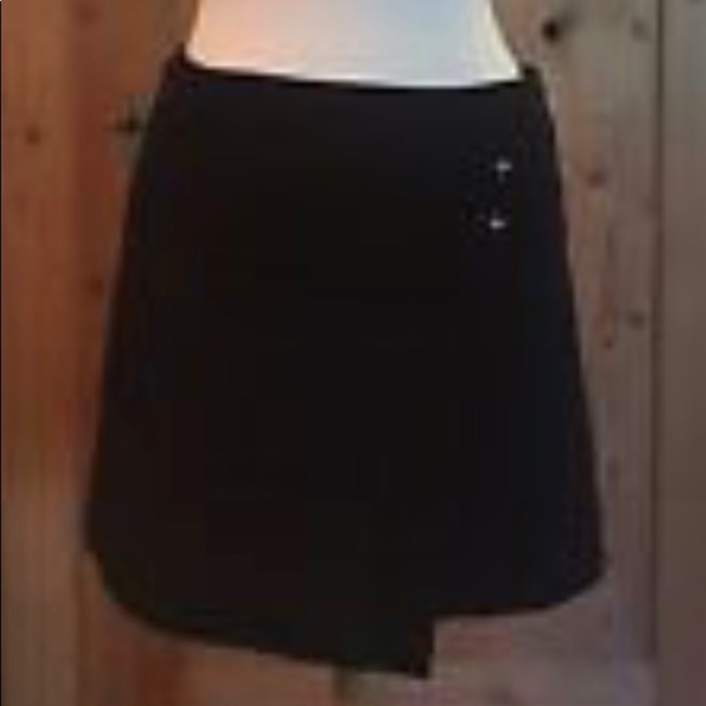 CAbi wrap skirt