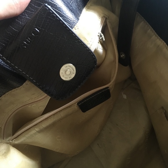 Authentic Gucci 👜🔥 - Picture 2 of 6