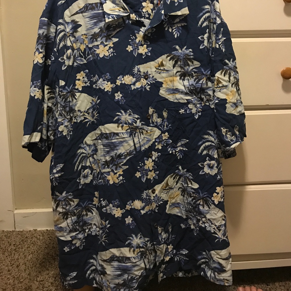 Tommy Bahama shirt