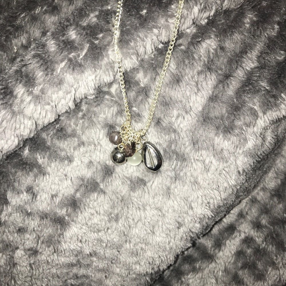 Cluster necklace