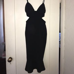 Boohoo Night Black ruffle-hem dress