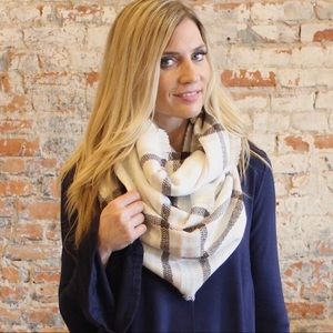 ONE LEFT! • Plaid Infinity Raine Infinity Scarf •