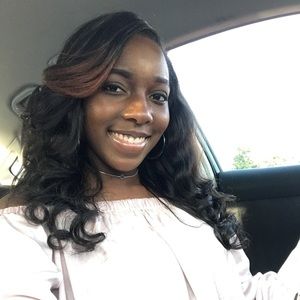 Meet your Posher, Myesha