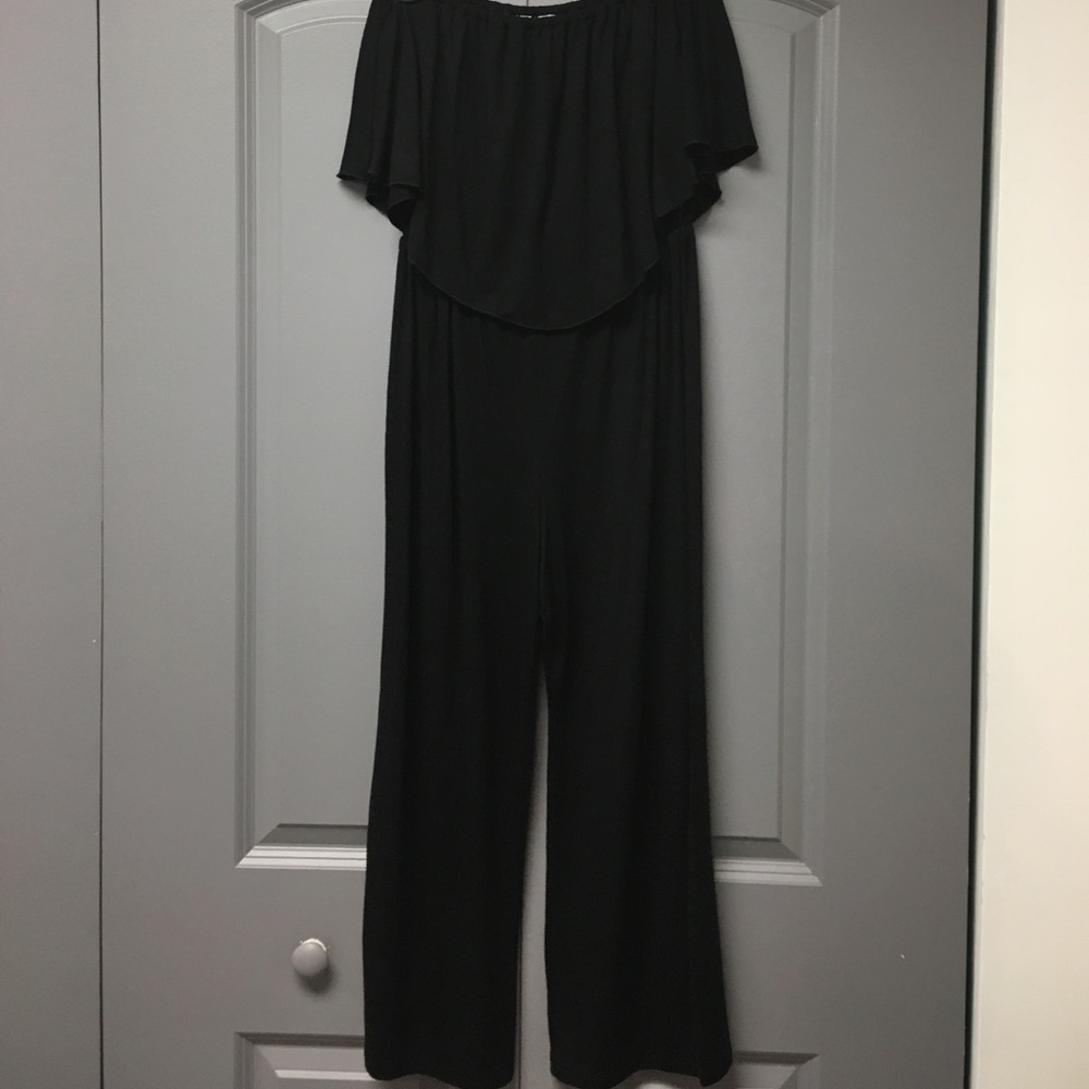 Sleeveless jumpsuit