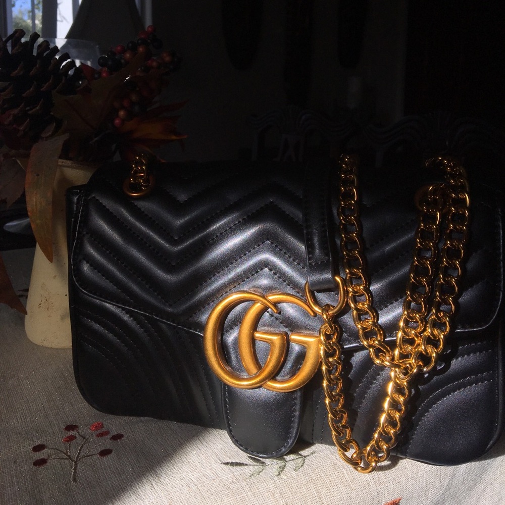 Gucci GG Marmont shoulder bag