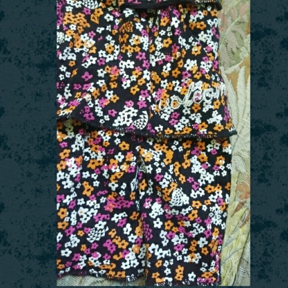 💣SOLD💥🌈 volcom Tiered Ditsy floral mini skirt - Picture 3 of 7
