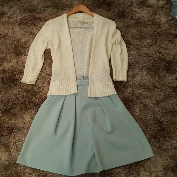 Open off white cardigan. - Picture 2 of 2