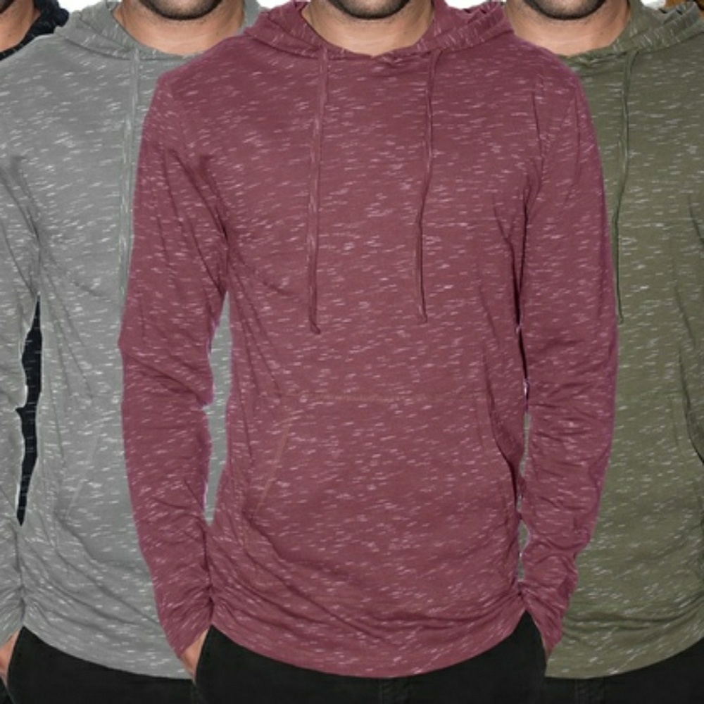 Long sleeve hoody.