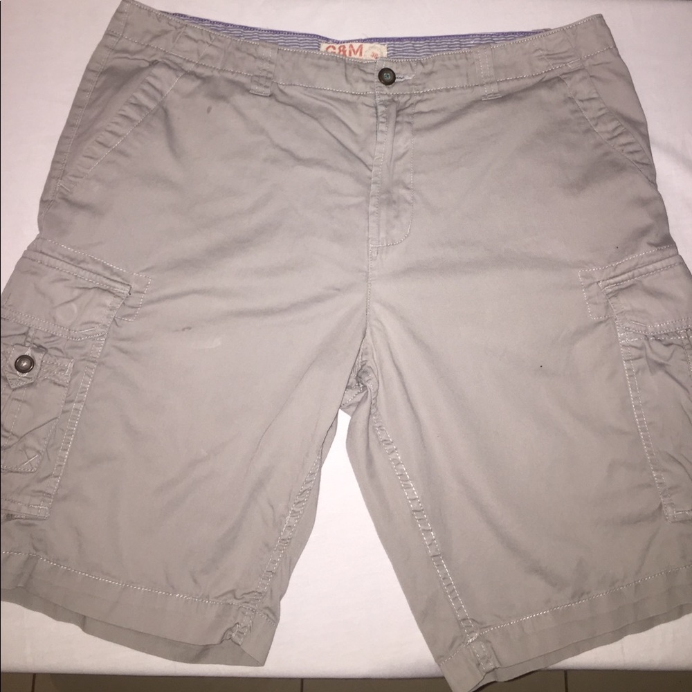 G & M Men's Cargo shorts light gray 38
