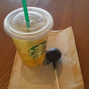 Meet your Posher, Alexandria