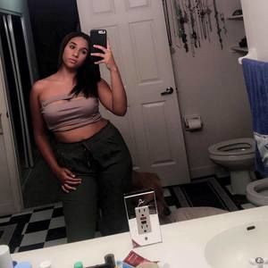 Meet your Posher, Cari