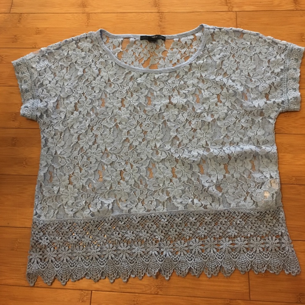 Blue knitted top
