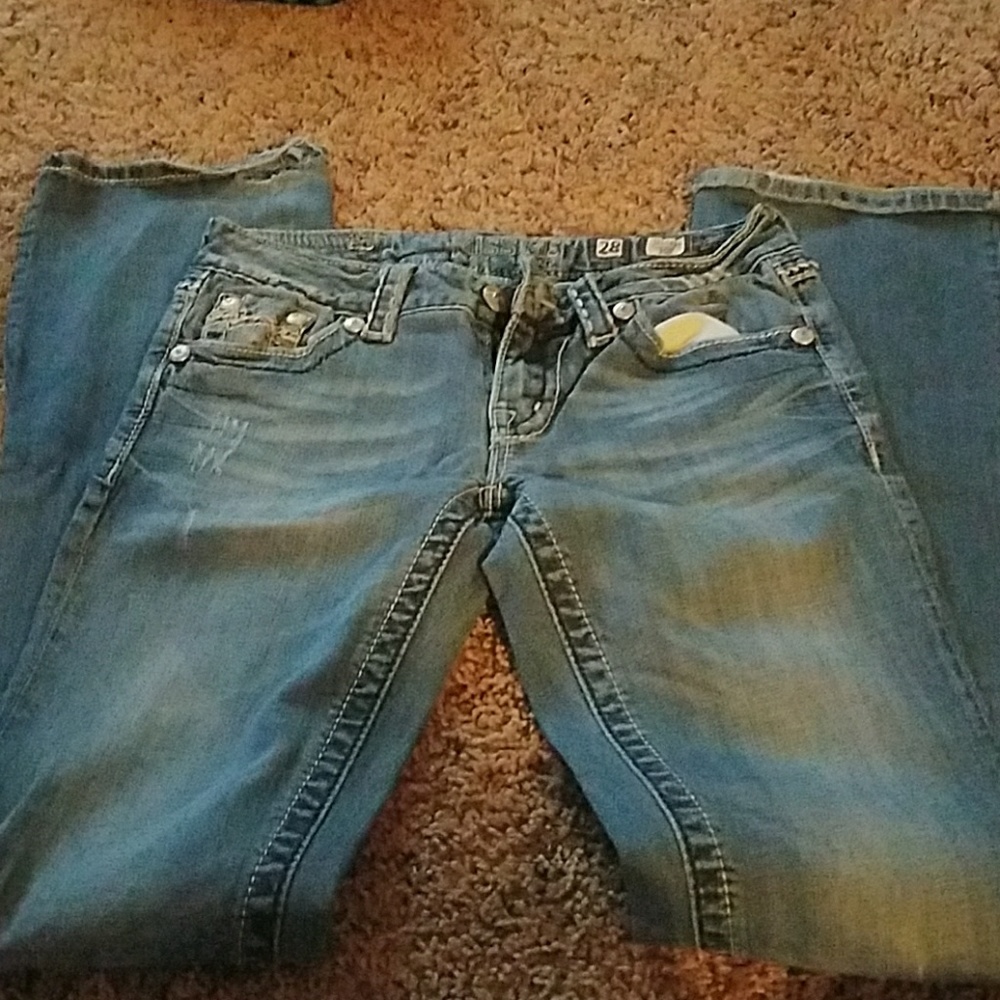 Jeans
