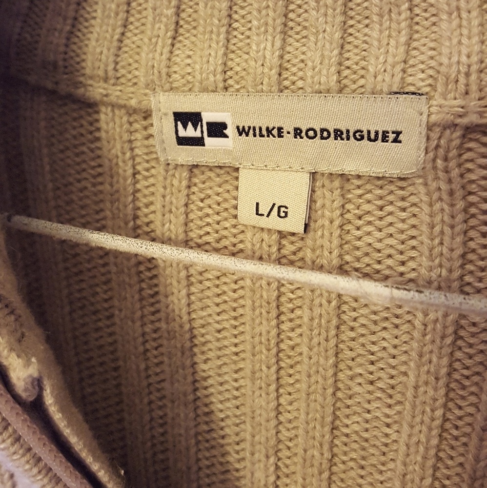 **SOLD** 1/4 Zip Sweater - Picture 2 of 2