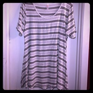 EUC LuLaRoe Perfect T, white, black, grey, size L