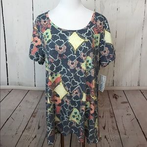 ✖️LULAROE CLASSIC T