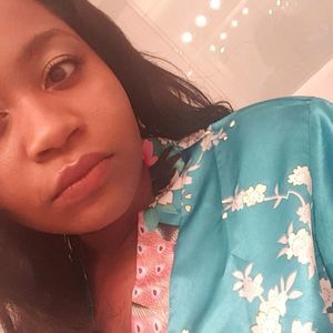 Meet your Posher, Gabrielle