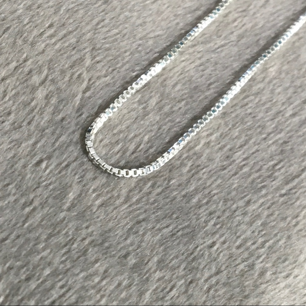 Box chain - silver - 20” long - thinner of two - Picture 2 of 7