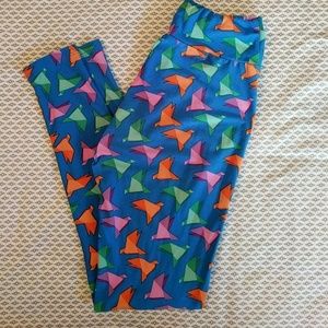GUC LulaRoe OS leggings, origami bird print