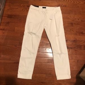 Koral white denim