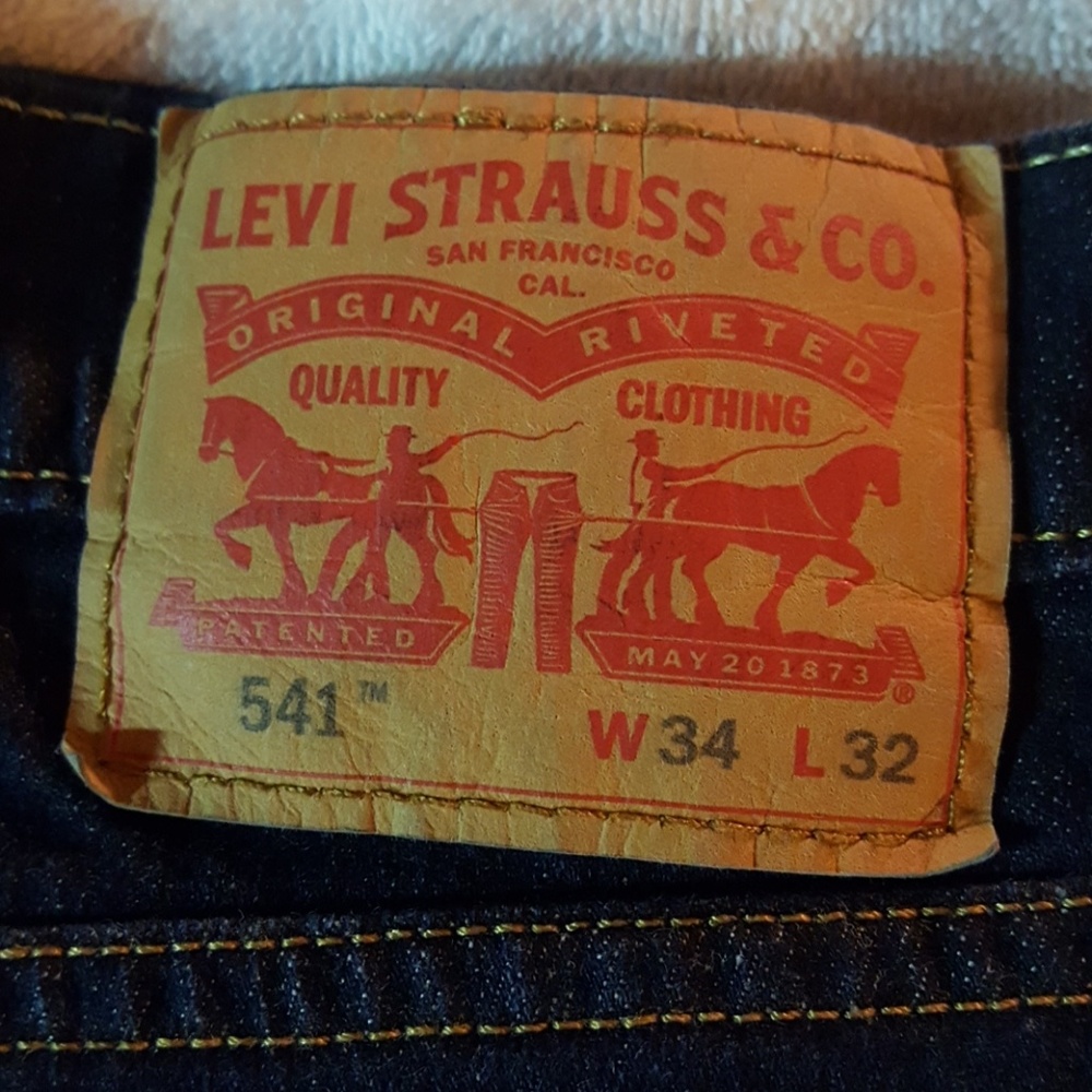 BLUE JEANS/LEVI STRAUSS 541