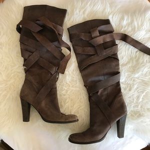 Steve Madden dark brown suede boots