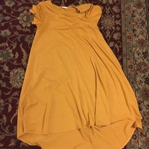 Golden LuLaRoe Medium Carly EUC