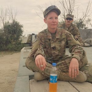 Meet your Posher, Raven