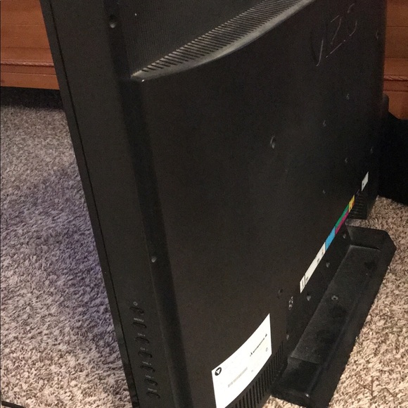 Tv vizio 27inch - Picture 2 of 4