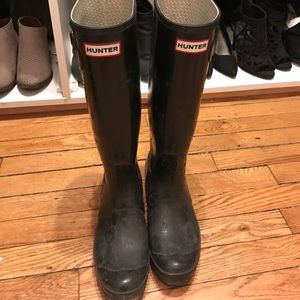 Tall Black Hunter boots - size 8