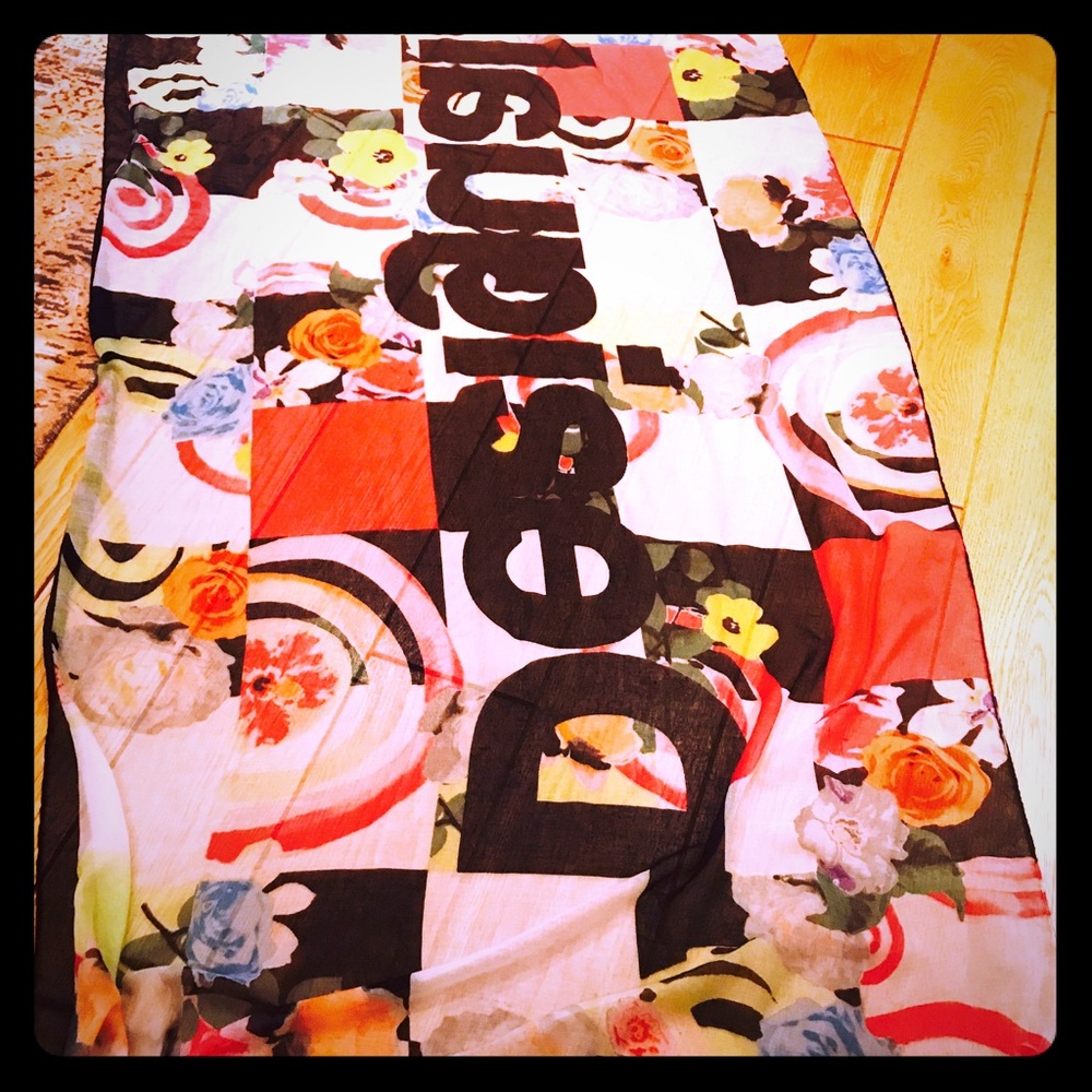 Desigual Scarf- NWOT