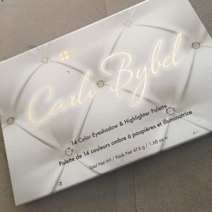 Carli Bybel Eyeshadow palette