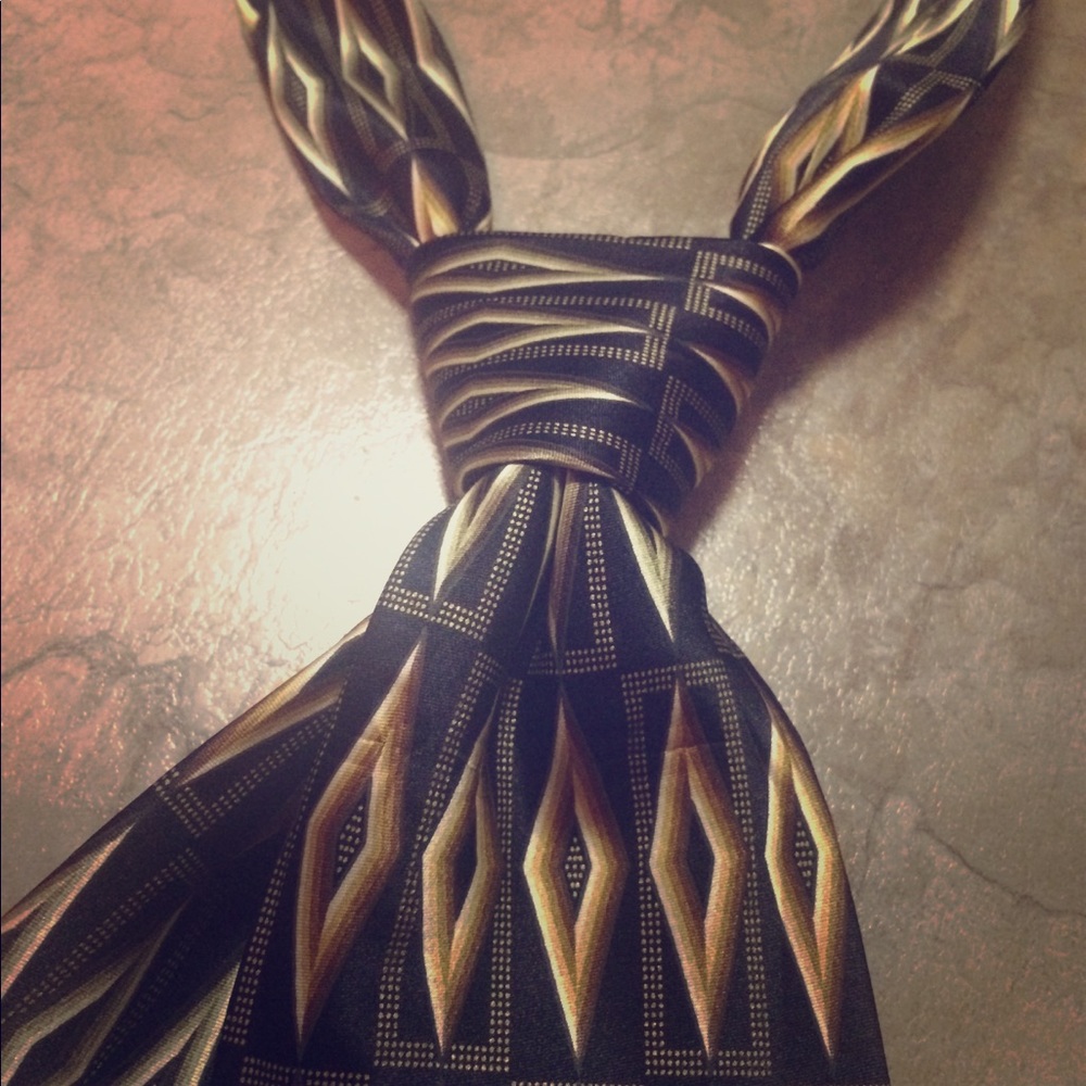 100% silk tie