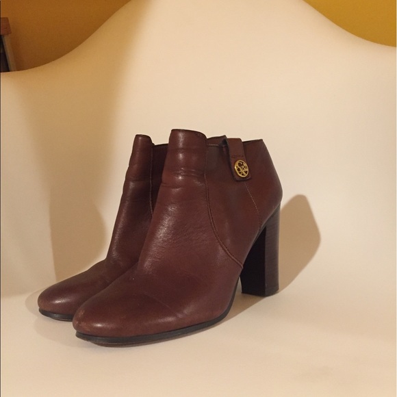Coach Fall Boots - Picture 1 of 4