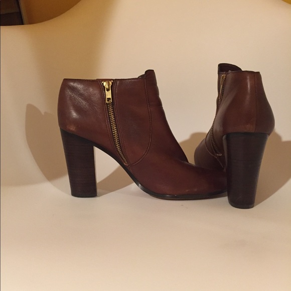 Coach Fall Boots - Picture 3 of 4