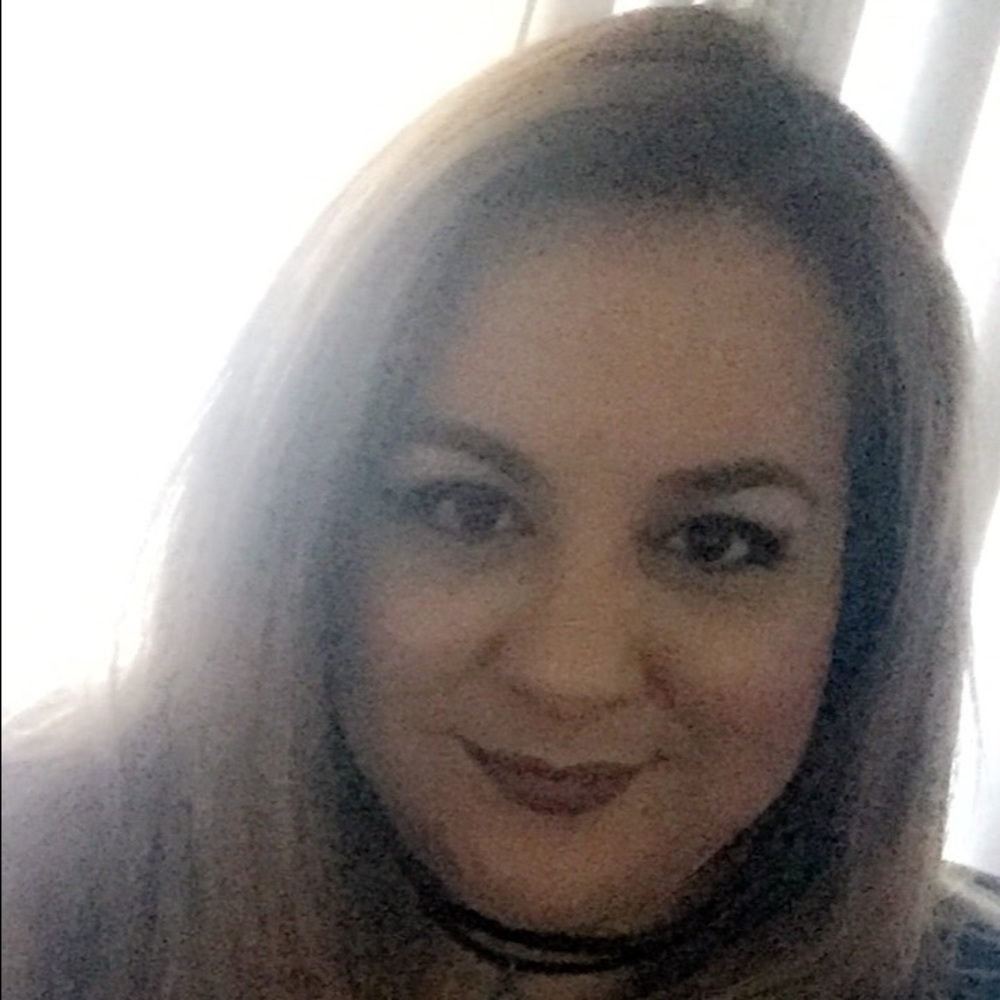 Meet your Posher, Karina