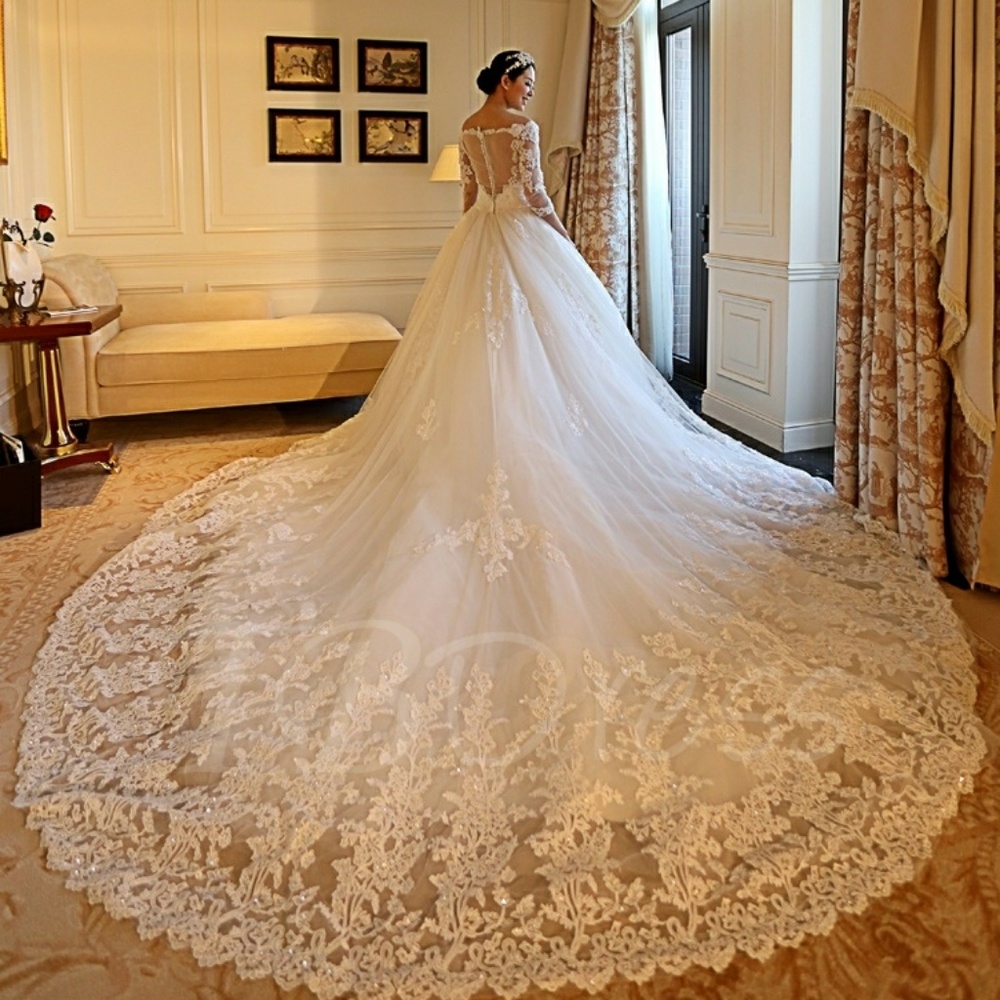 Beautiful wedding dress