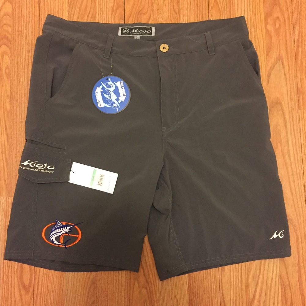 Mojo stretch fit performance shorts.