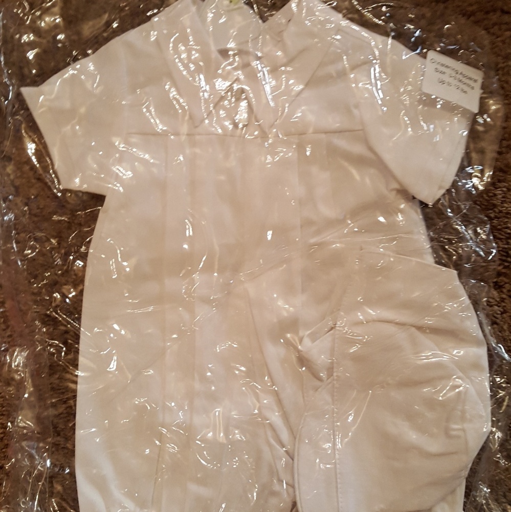 Bnwt boys baptism outfit.