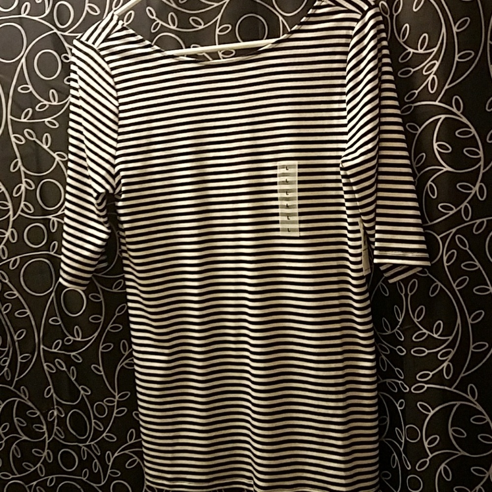 Nwt Old navy striped shirt