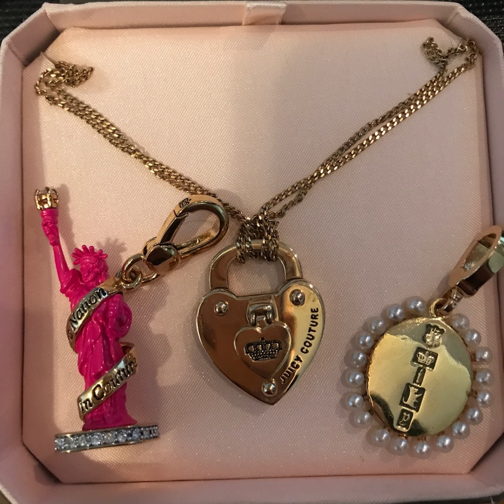 Juicy Couture Statue of Liberty Locket Pearl charm