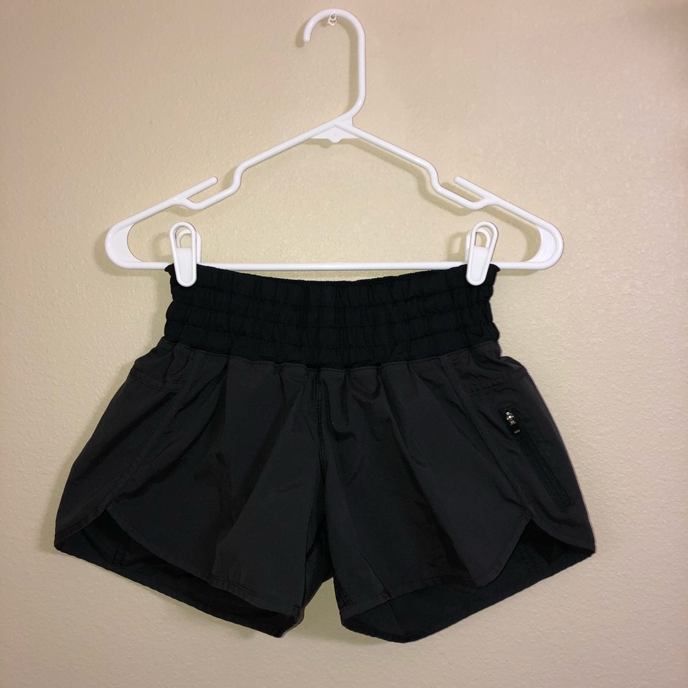 Black Lululemon shorts