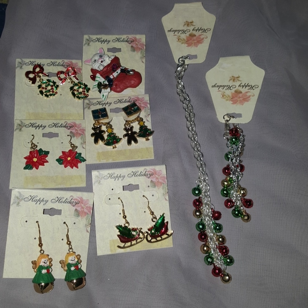 Lot of New Christmas Jewelry Bundle Set