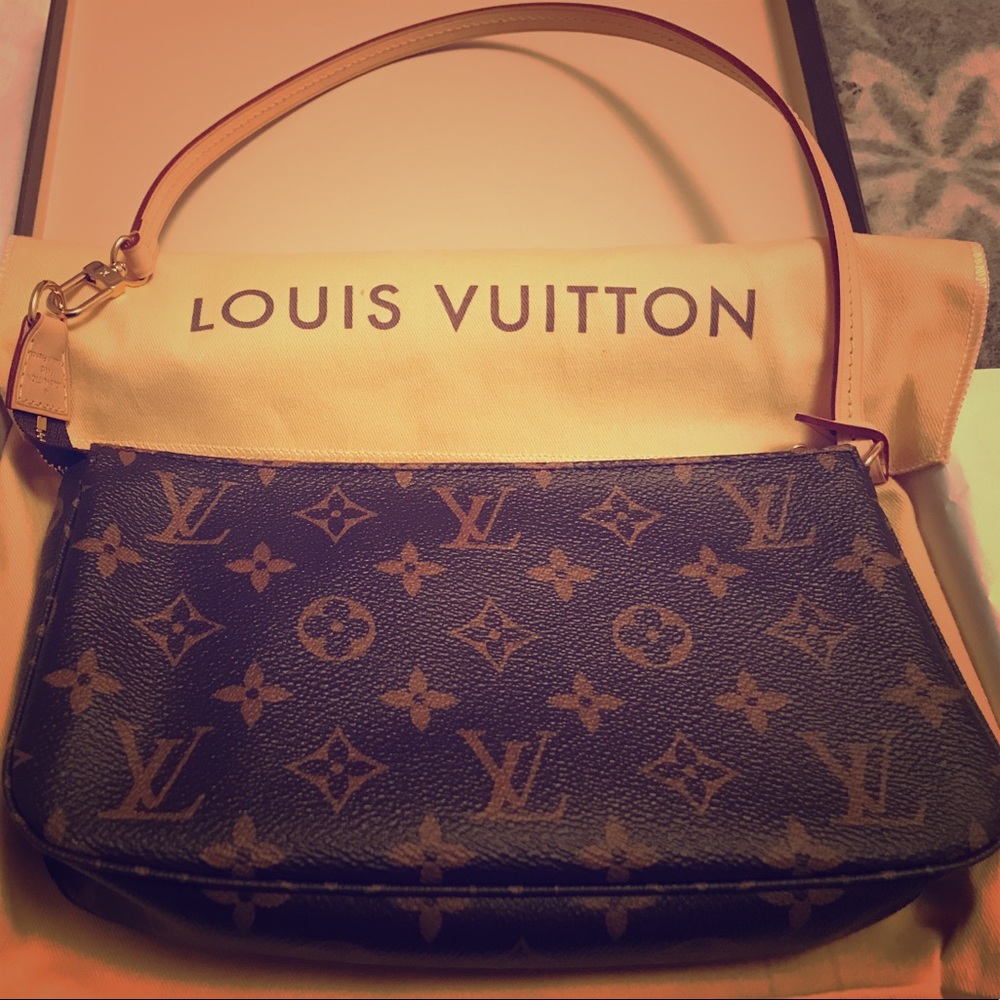 Louis Vuitton purse, still in the box!
