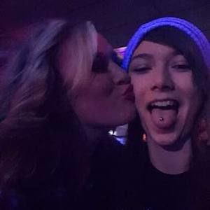 Meet your Posher, Leyla