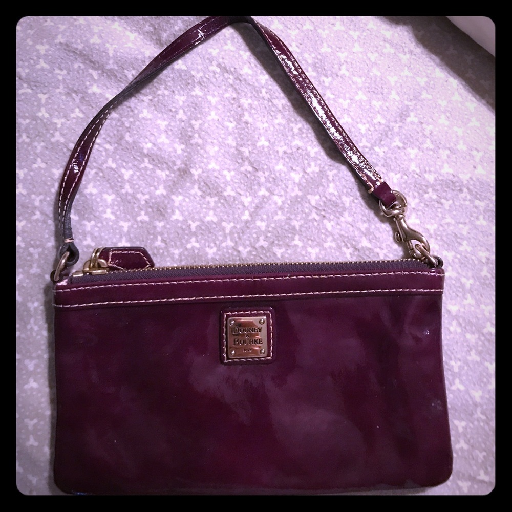 Dooney and Bourke wristlet