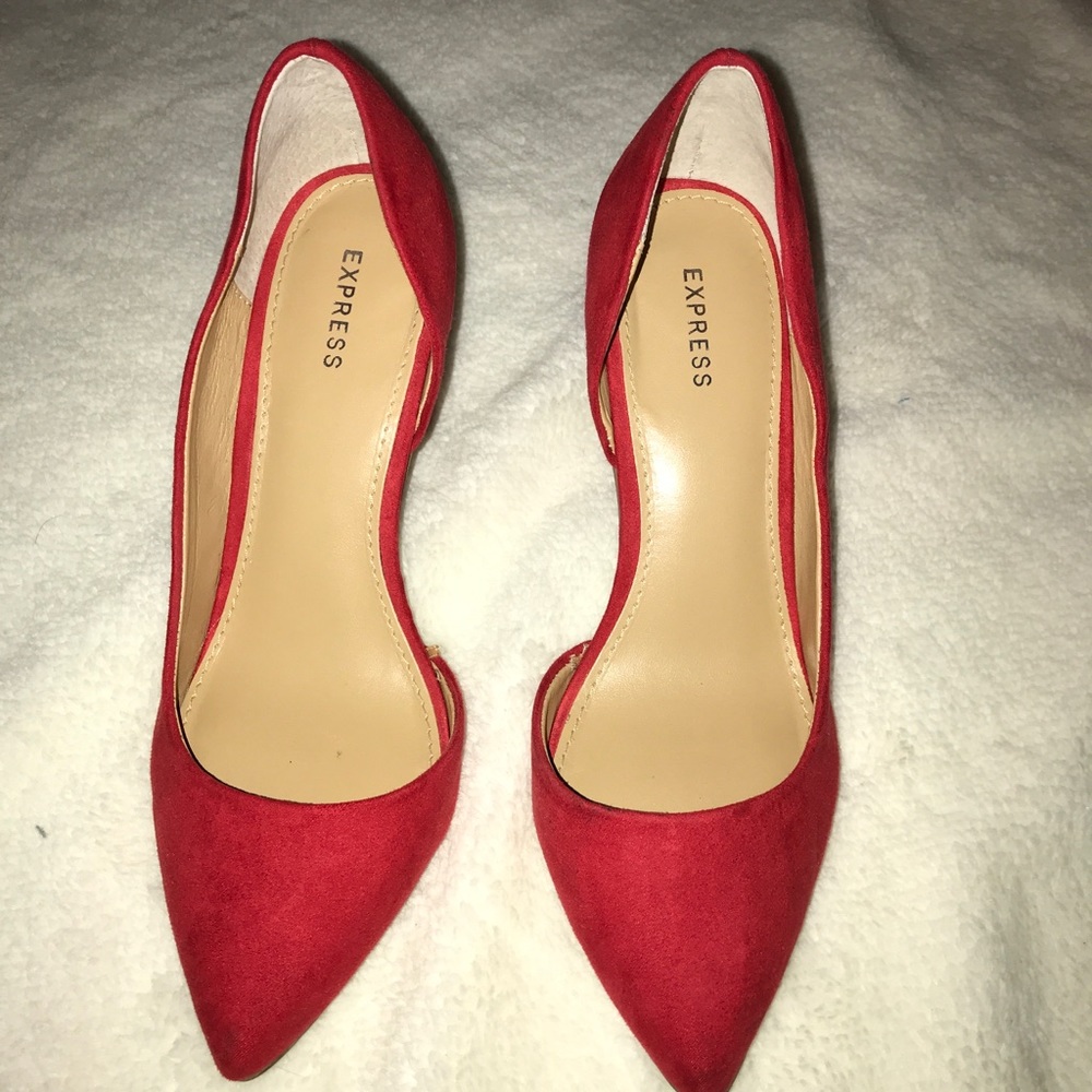 Express heels