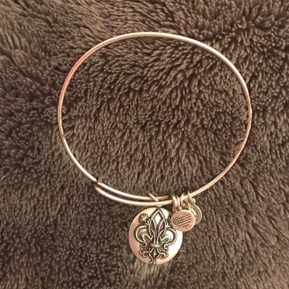 Alex and Ani Fleur De Lis Bangle